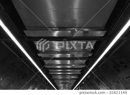 Ceiling of metro tunnel in subway station. Underground. Interior design. 81621149