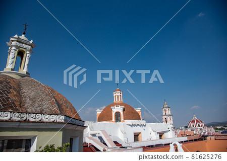 Townscape of Puebla's historic center full of Mexican towers 81625276
