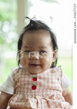 6 month old baby 81627157