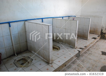 中國廁所 81632319