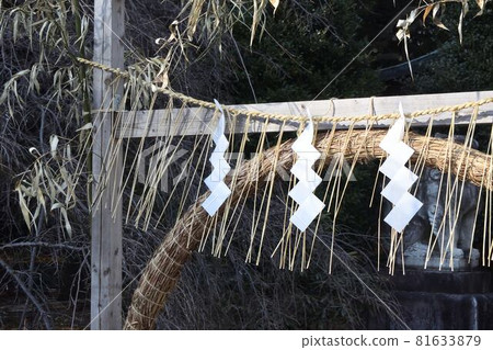拜年、祈福、神社 拜年、祈福、神社 81633879