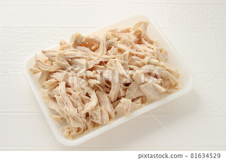 Shredded boiled chicken 81634529