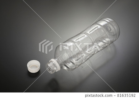 Empty plastic bottle 81635192