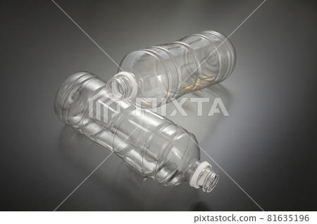 Empty plastic bottle 81635196