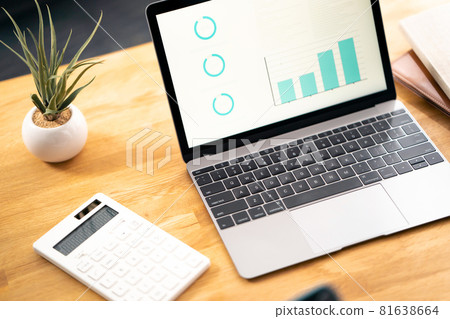 Telework hand without face Telework hand without face 81638664