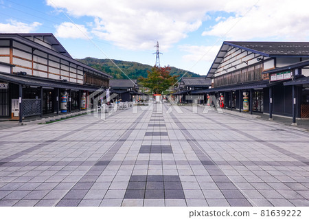 津輕傳統工藝中心（青森縣黑石市） 81639222