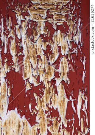 Cracked and peeled paint on the iron surface Cracked and peeled paint on the iron surface 81639274