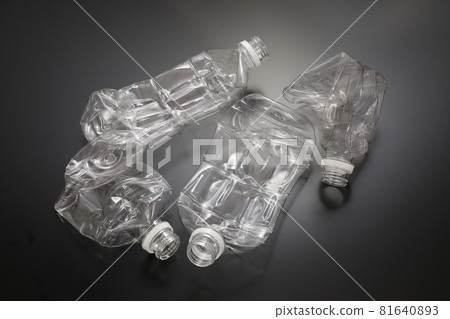 Crushed plastic bottle 81640893