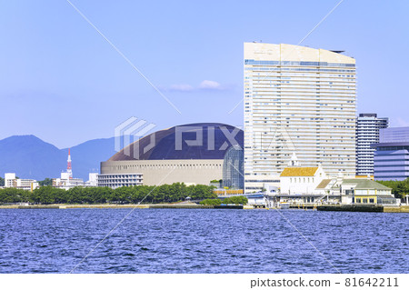 Hilton Fukuoka Sea Hawk Hotel and Fukuoka PayPay Dome Hilton Fukuoka Sea Hawk Hotel and Fukuoka PayPay Dome 81642211