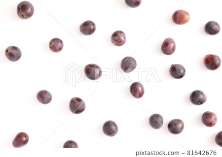 Red grapes isolated top view in white background Red grapes isolated top view in white background 81642676