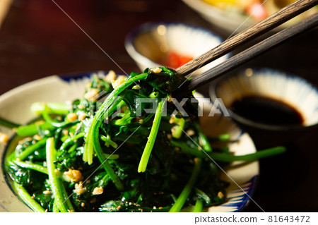 Stir-fried water spinach with peanuts Asian cuisine Stir-fried water spinach with peanuts Asian cuisine 81643472