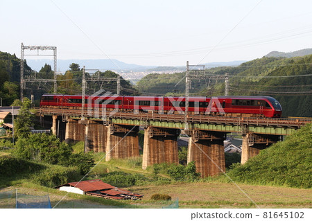 Kintetsu Series 80000 Hinode Kintetsu Series 80000 Hinode 81645102