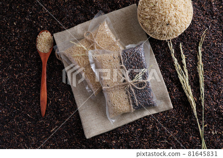 Organic raw brown rice and riceberry rice in close up Organic raw brown rice and riceberry rice in close up 81645831