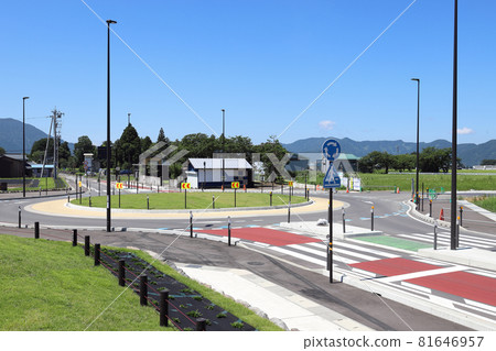 Echizen Ono Arashima no Sato Roadside Station Roundabout (Ono City, Fukui Prefecture) Echizen Ono Arashima no Sato Roadside Station Roundabout (Ono City, Fukui Prefecture) 81646957