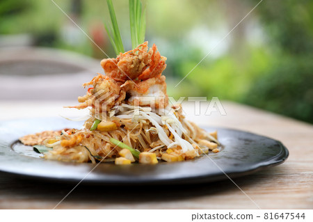 Thai food pad thai fried noodle with shrimp Thai food pad thai fried noodle with shrimp 81647544