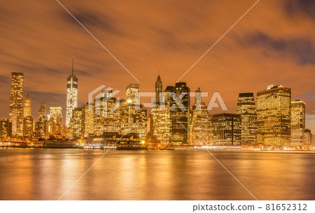 View of lower Manhattan from Brooklyn View of lower Manhattan from Brooklyn 81652312