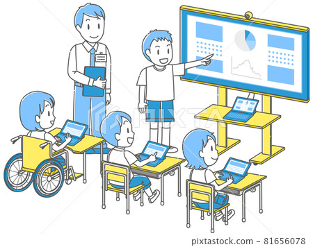 孩子們在小學使用平板電腦在課堂上的每個人面前展示 81656078