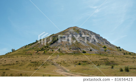 Natural monument Mount Shihan Toratau, Tratau Natural monument Mount Shihan Toratau, Tratau 81656423