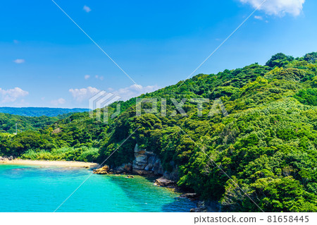 View of Takashima from Takashima Hizen Ohashi [Takashima, Matsuura City, Nagasaki Prefecture] 81658445