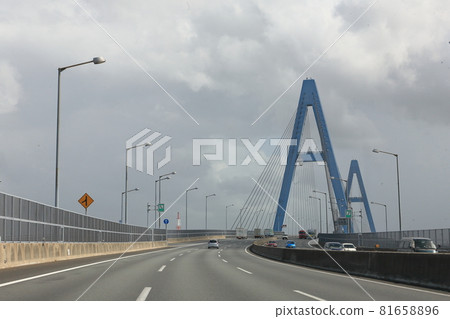 Meiko Triton Bridge / Meiko Higashi Ohashi [Nagoya City, Aichi Prefecture] 81658896