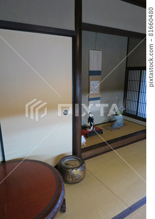 Naramachi Lattice House - Inner Room 81660480