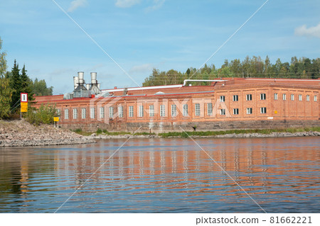 KOUVOLA, FINLAND - SEPTEMBER 20, 2018: Hydroelectric power generation plant and Ankkapurha Industrial Museum at Kymijoki river, Finland 81662221