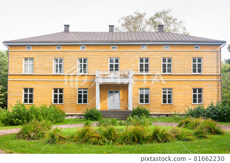 KOUVOLA, FINLAND - SEPTEMBER 20, 2018: Beautiful yellow old building of abandoned Anjala manor. The building was built at the turn of the 19th century and belonged to the Wrede family from 1837 KOUVOLA, FINLAND - SEPTEMBER 20, 2018: Beautiful yellow old building of abandoned Anjala manor. The building was built at the turn of the 19th century and belonged to the Wrede family from 1837 81662230
