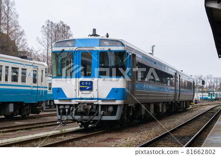 Limited express "Muroto" operated by JNR Kiha 185 series diesel railcar Limited express "Muroto" operated by JNR Kiha 185 series diesel railcar 81662802