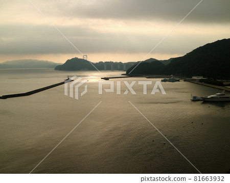 大毛島龜浦港黎明時的港口風景 大毛島龜浦港黎明時的港口風景 81663932