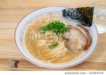 Hakata Tonkotsu Ramen Hakata Tonkotsu Ramen 81664544