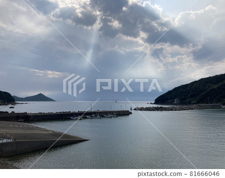 雨後的天空 雨後的天空 81666046
