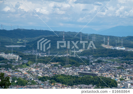 Residential area and mountains in the northern part of Ikoma city 81668864