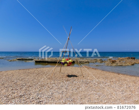 The beach of Katakolon The beach of Katakolon 81672076