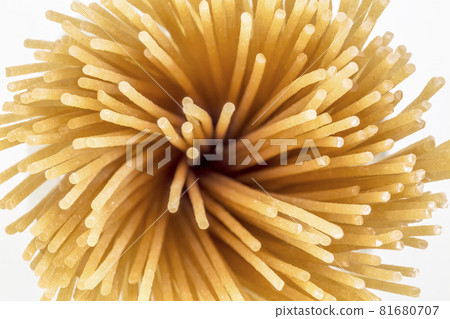 brown rice pasta, spaghetti style 81680707