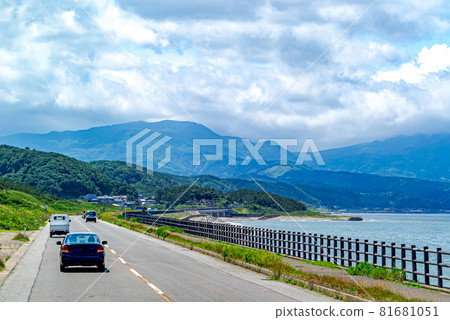 [夏季駕駛形象] 日本海沿岸道路 81681051