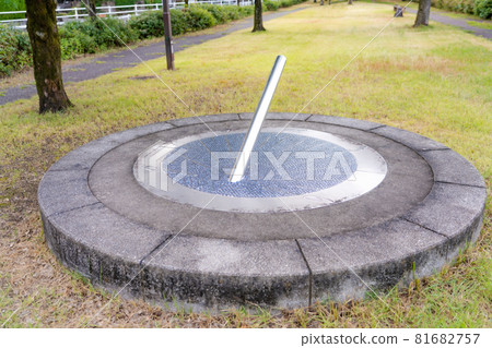 [對象] 日晷/影鐘 [公園] 81682757