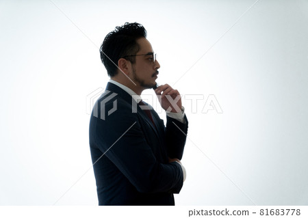 男性業務簡介中東 81683778