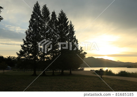 Sunrise. Dumulmeori. Yangsuri. Morning 81685185