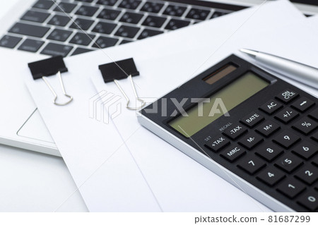 Calculator and documents Business image 81687299