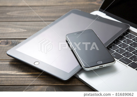 Devices PCs, smartphones and tablets 81689062