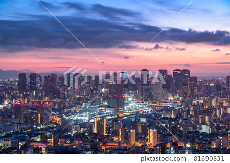 《Osaka Prefecture》 Night view of central Osaka in twilight 《Osaka Prefecture》 Night view of central Osaka in twilight 81690831