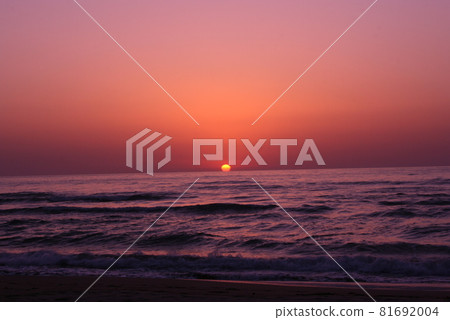 在日本海的日落 在日本海的日落 81692004