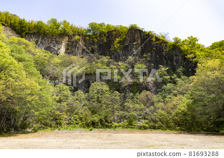 Iwafune mountain 81693288