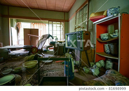 山梨縣北斗市遺址 Oyabu Abandoned Hotel 山梨縣北斗市遺址 Oyabu Abandoned Hotel 81698999