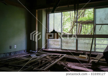 山梨縣北斗市遺址 Oyabu Abandoned Hotel 81699127