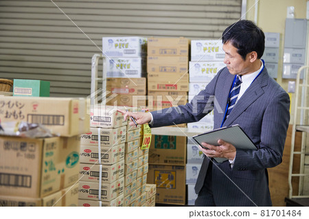 超市庫存倉庫後院 81701484