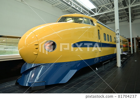 Doctor Yellow 922 Shinkansen Electric Track Comprehensive Test Vehicle 81704237