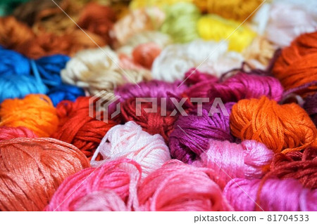 繡花線，繡花，彩線，工藝品材料，顏色，色差，拼接 81704533