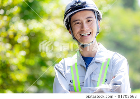 男士戶外工作服 81705668
