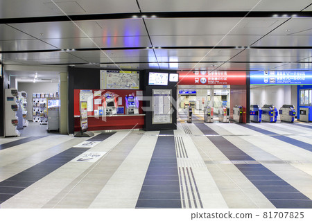 B1F 羽田創新城的扭蛋扭蛋 天久橋站檢票口旁 81707825